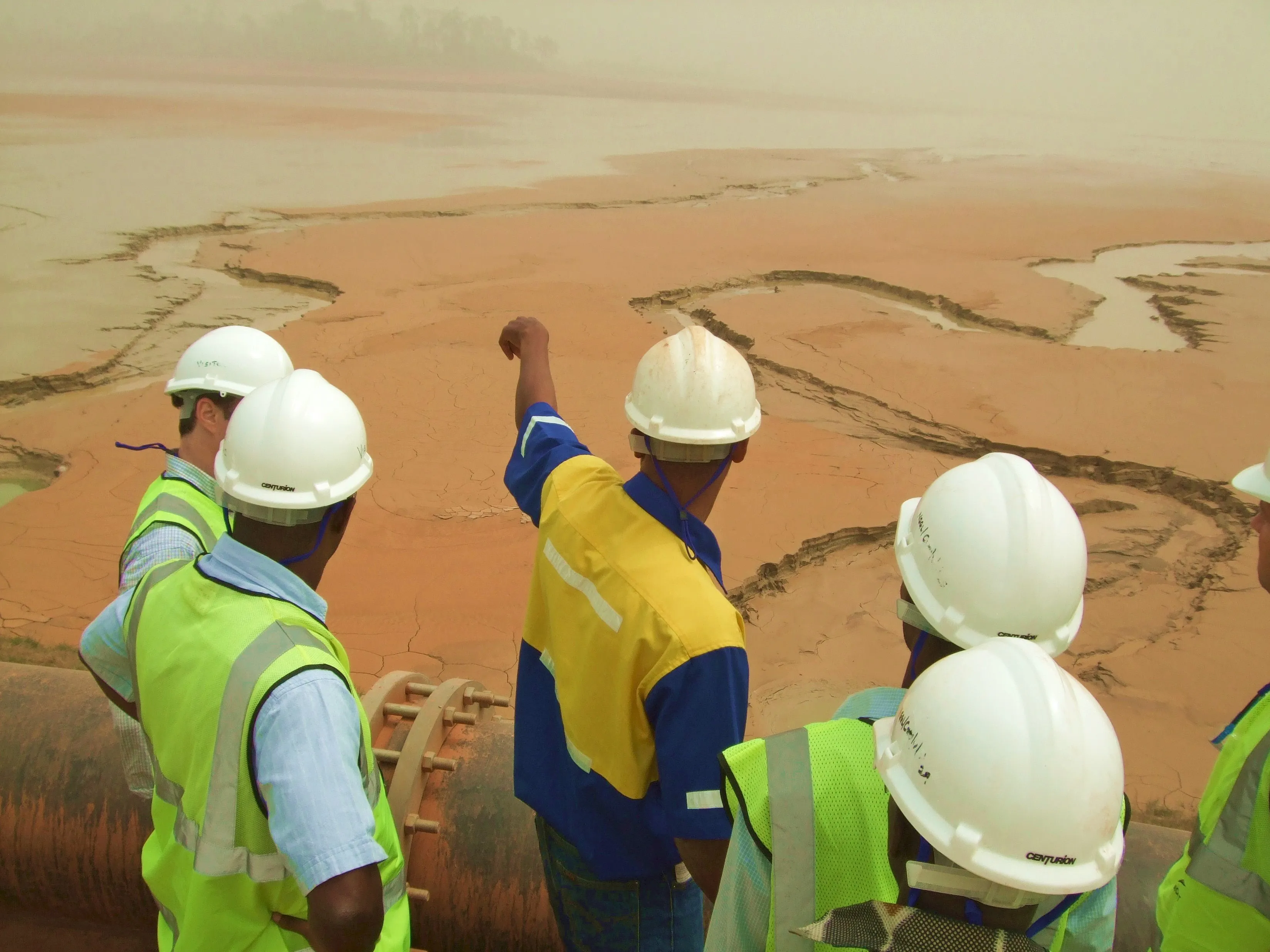 Understanding Gold Investment Opportunities in Africa photograph